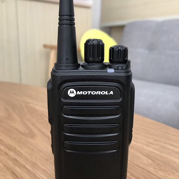 Máy bộ đàm MOTOROLA CP 1890