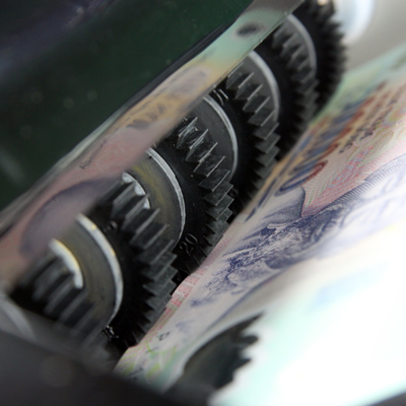 Máy Đếm Tiền thế hệ mới Silicon MC-B528