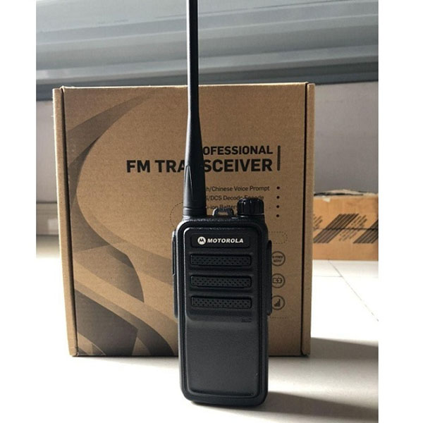 Máy bộ đàm Motorola CP 180